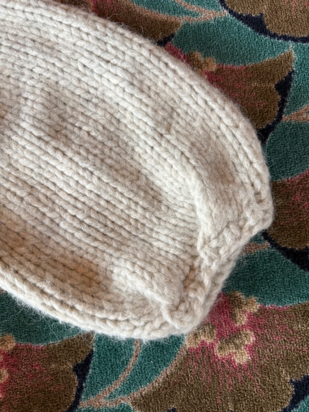 OOAK Hand-Knit Cropped Pullover - Picture 5 of 6